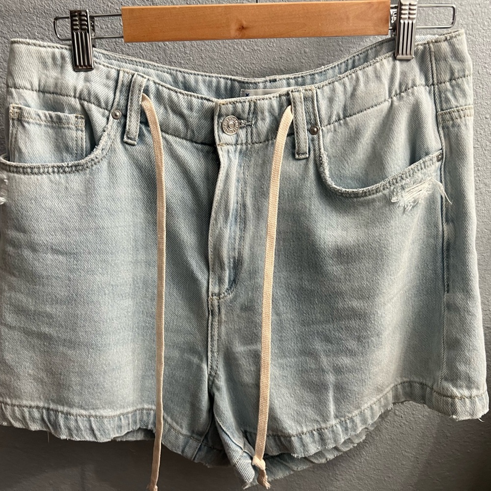 PAIGE Light Wash Denim Women's Shorts